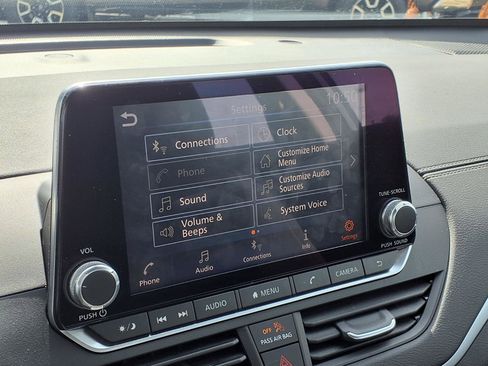 Used 2019 Nissan Altima 2.5 SV AWD/4WD image 7