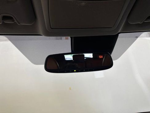 Used 2017 Nissan Rogue SL w/ SL Premium Package image 19