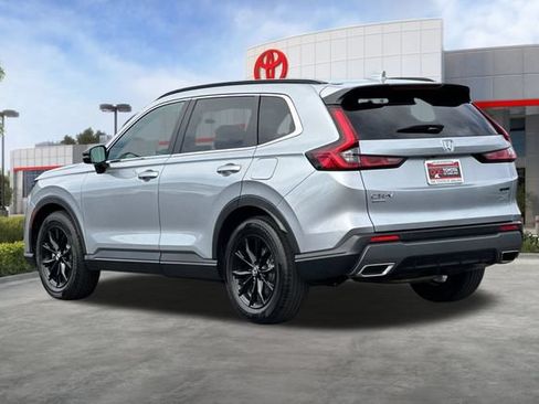 Used 2025 Honda CR-V Sport-L image 6
