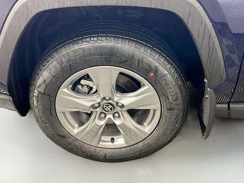 New 2025 Toyota RAV4 XLE image 13