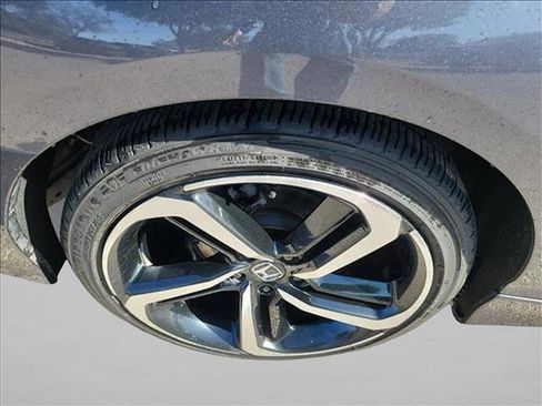 Used 2020 Honda Accord Sport image 11