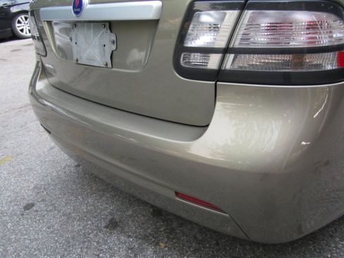 Used 2008 Saab 9-3 2.0T w/ Cold Weather Package FWD image 12