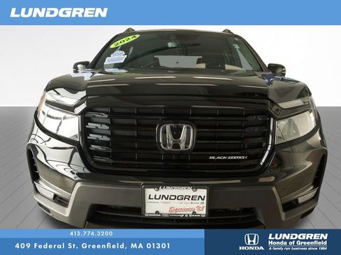 Used 2024 Honda Passport Black Edition image 2