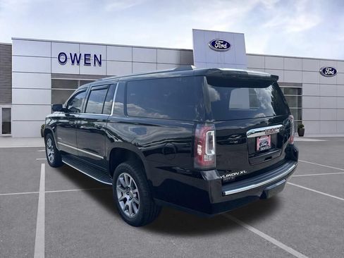 Used 2020 GMC Yukon XL Denali AWD/4WD image 3