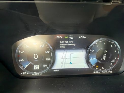 Used 2021 Volvo XC90 T6 Momentum AWD/4WD image 30