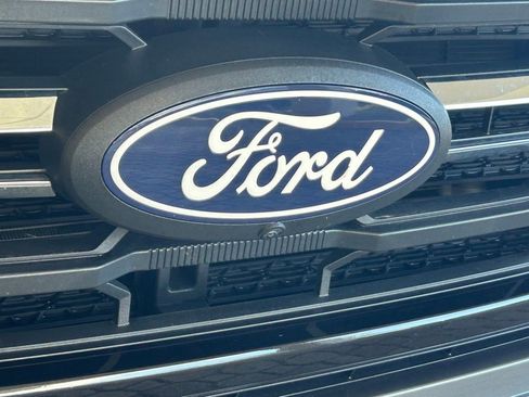 Used 2024 Ford F150 XLT w/ Mobile Office Package image 23