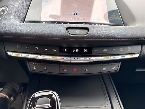 Used 2023 Cadillac XT4 Sport image 20