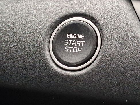 New 2026 Kia Seltos SX image 17