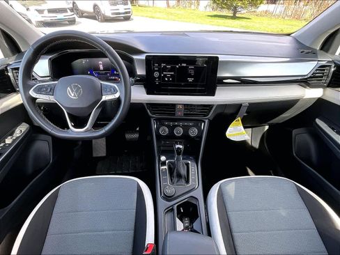 Used 2025 Volkswagen Taos S image 21