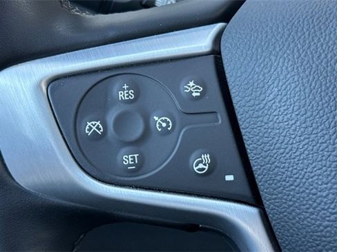 Used 2024 GMC Terrain SLT image 37