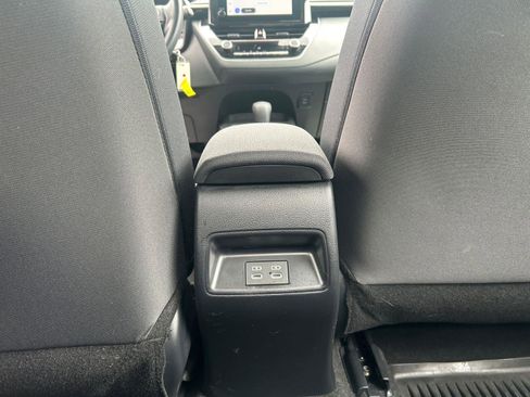 Used 2024 Toyota Corolla LE FWD image 16