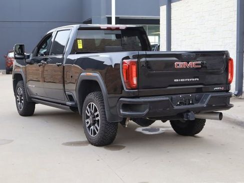 Used 2023 GMC Sierra 2500 AT4 w/ AT4 Premium Plus Package AWD/4WD image 3