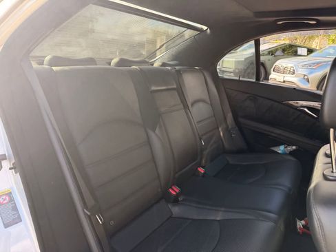 Used 2009 Mercedes-Benz E 63 AMG Sedan image 11