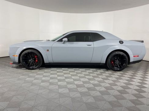 Used 2021 Dodge Challenger R/T Scat Pack RWD image 7