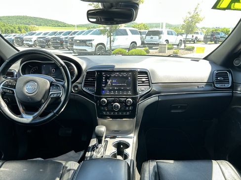Used 2021 Jeep Grand Cherokee Limited w/ Quick Order Package 28K 80th AWD/4WD image 15