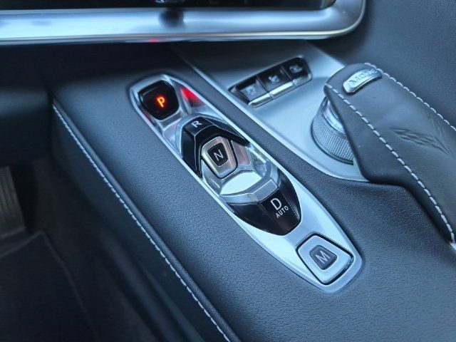 Used 2022 Chevrolet Corvette Stingray Preferred Cpe w/ Z51 Performance Package RWD image 18