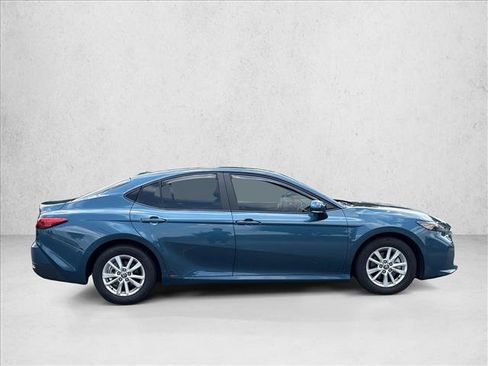 Certified 2025 Toyota Camry LE FWD image 4