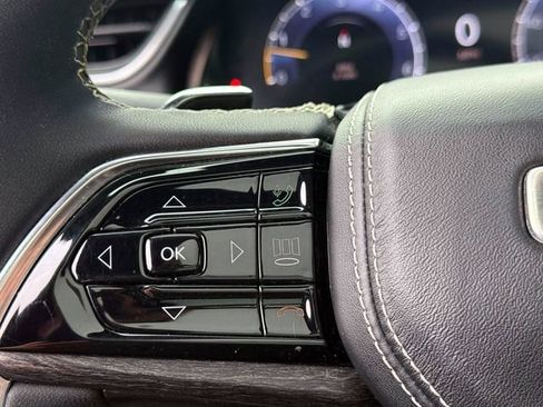 Certified 2023 Jeep Grand Cherokee L Overland w/ Luxury Tech Group IV AWD/4WD image 26