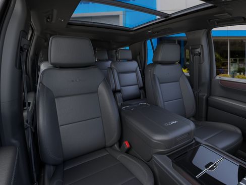 New 2026 GMC Yukon Denali w/ Sun & Power Step Package AWD/4WD image 16