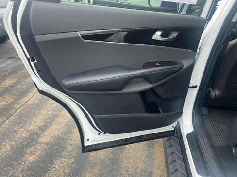 Used 2019 Kia Sorento EX FWD image 10