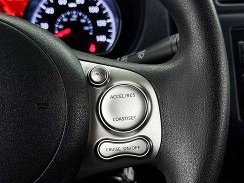 Used 2014 Nissan Versa SV FWD image 24