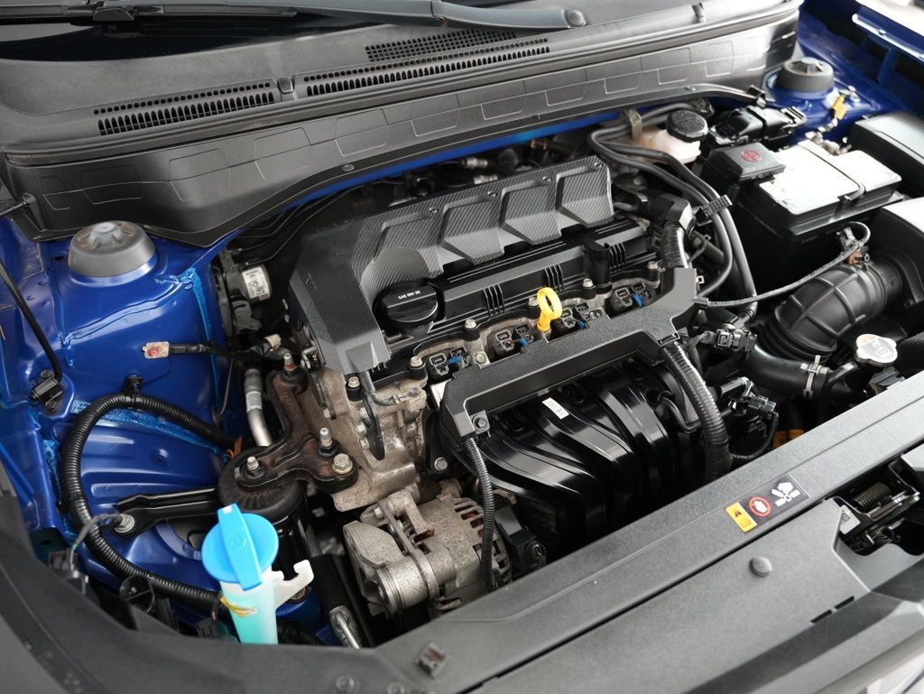 Used 2020 Hyundai Venue SEL FWD image 47