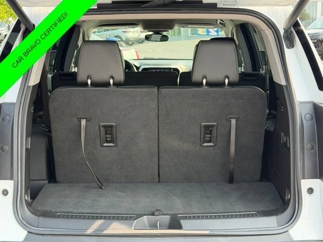 Certified 2023 GMC Acadia SLT FWD image 21