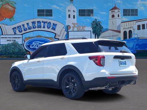 Used 2023 Ford Explorer ST-Line w/ Class IV Trailer Tow Package RWD image 3