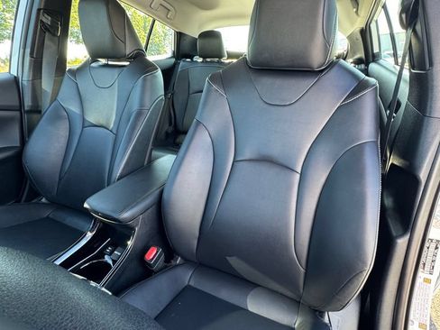 Used 2021 Toyota Prius Prime XLE FWD image 35