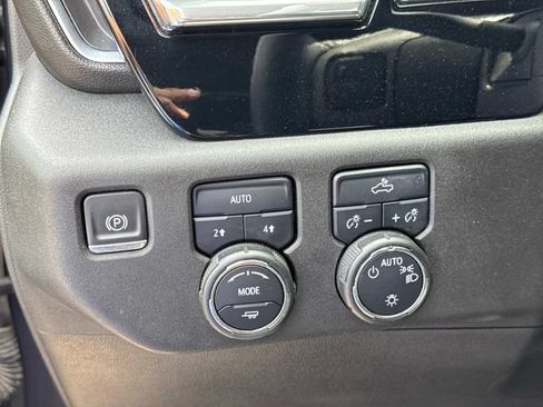 Used 2024 Chevrolet Silverado 1500 LT w/ Protection Package AWD/4WD image 29