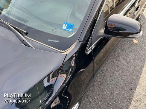 Used 2013 Toyota Avalon Limited image 9