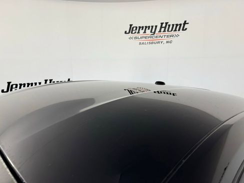 Used 2018 Ford Mustang GT Premium RWD image 12