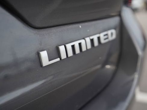 Used 2024 Jeep Grand Cherokee Limited image 39