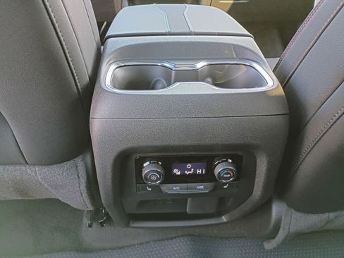 New 2026 Chevrolet Traverse RS image 26