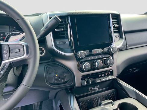 New 2026 RAM 2500 Big Horn AWD/4WD image 13