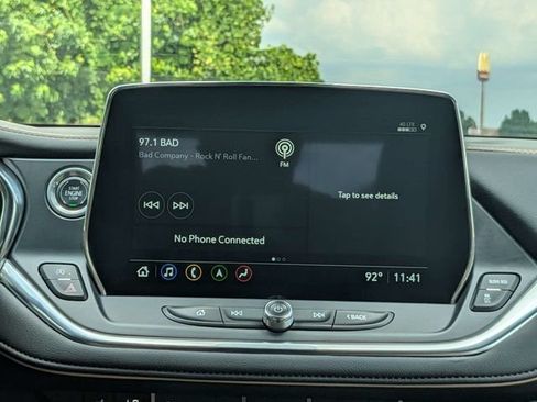 Used 2023 Chevrolet Blazer Premier FWD image 18
