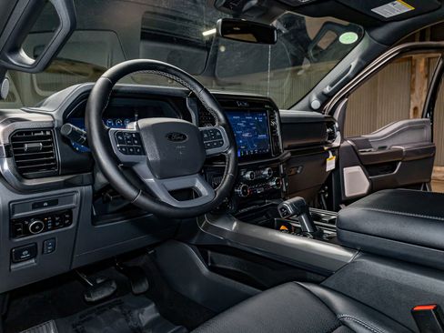 Used 2025 Ford F150 Lariat w/ Equipment Group 502A High image 17