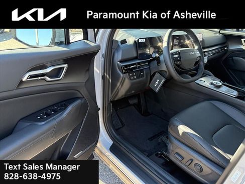 New 2026 Kia Sportage EX image 17