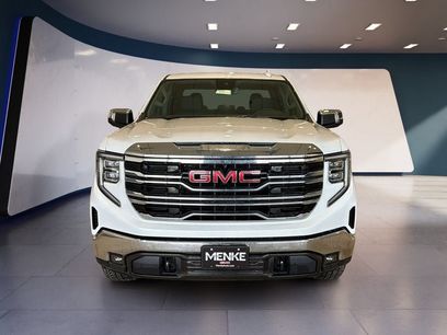 New 2026 GMC Sierra 1500 SLT