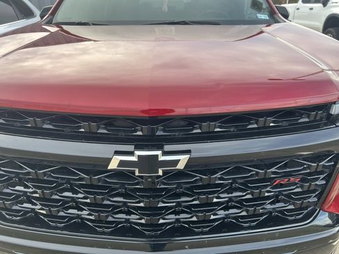 Used 2024 Chevrolet Traverse RS image 12