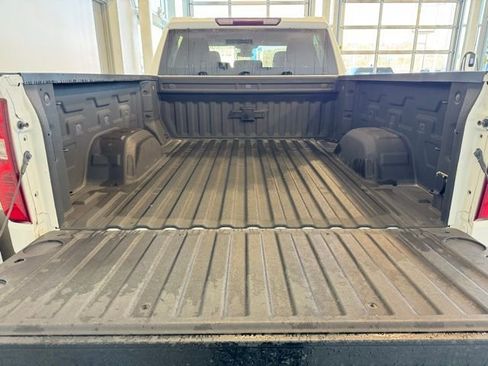 Certified 2023 Chevrolet Silverado 1500 LT image 37