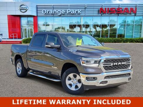 Used 2022 RAM 1500 Big Horn AWD/4WD image 1