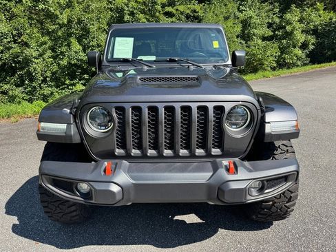 Used 2023 Jeep Gladiator Mojave w/ LED Lighting Group AWD/4WD image 3