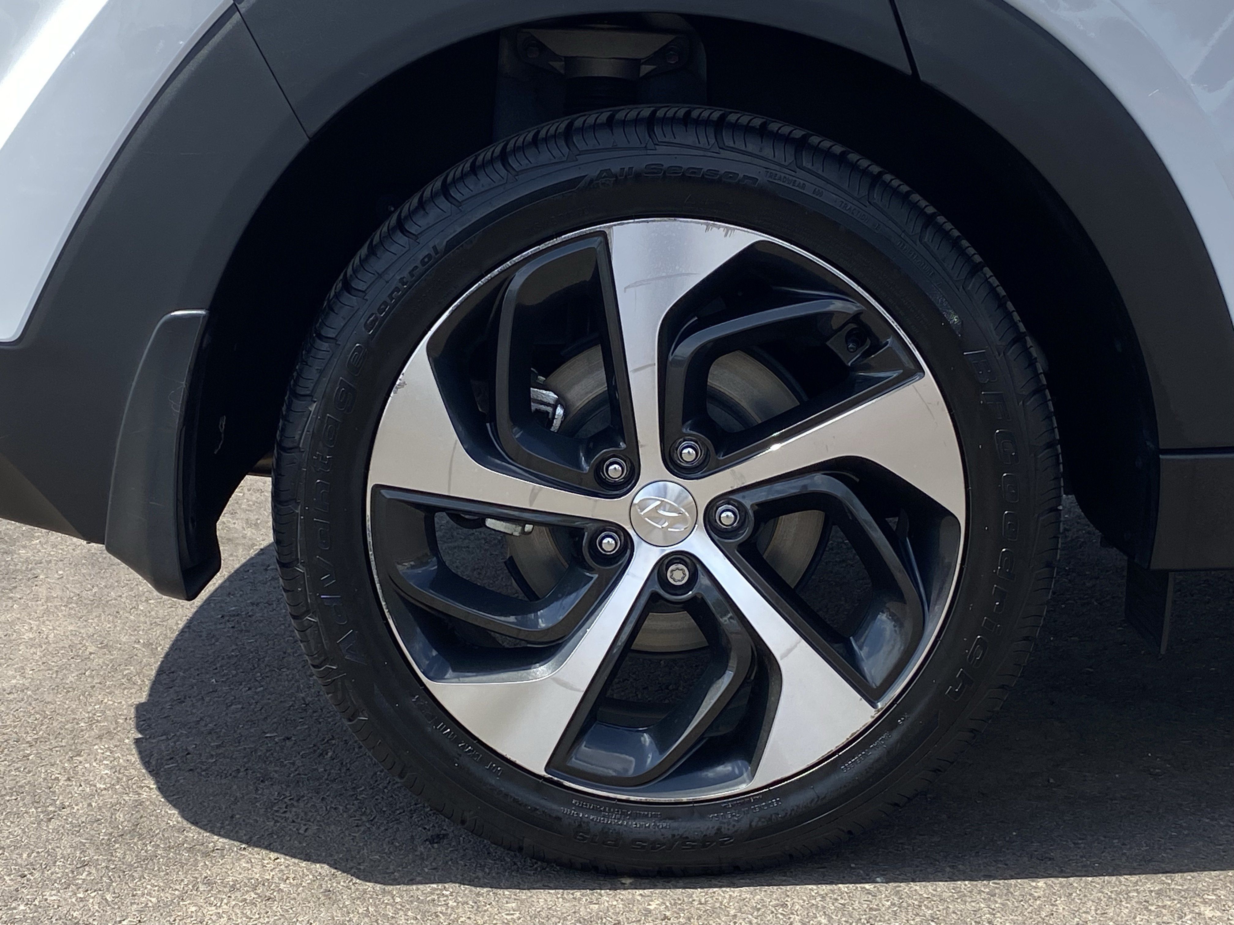 Used 2018 Hyundai Tucson Limited w/ Ultimate Package 02 AWD/4WD image 9