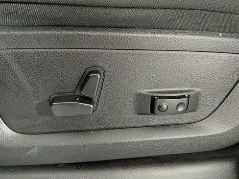 Certified 2024 RAM 2500 Big Horn w/ Night Edition image 16