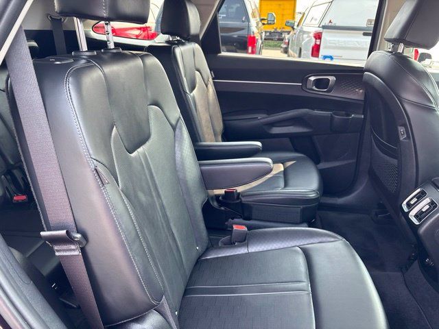 Used 2025 Kia Sorento X-Line EX AWD/4WD image 32