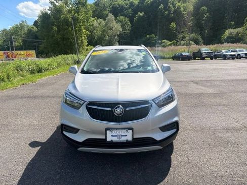 Used 2022 Buick Encore Preferred w/ Safety Package AWD/4WD image 8