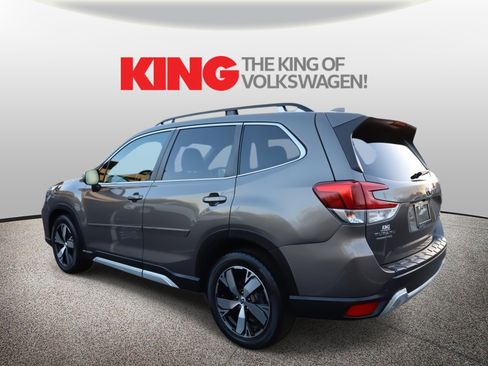 Used 2020 Subaru Forester Touring image 6