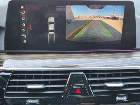 Used 2018 BMW 530i image 16