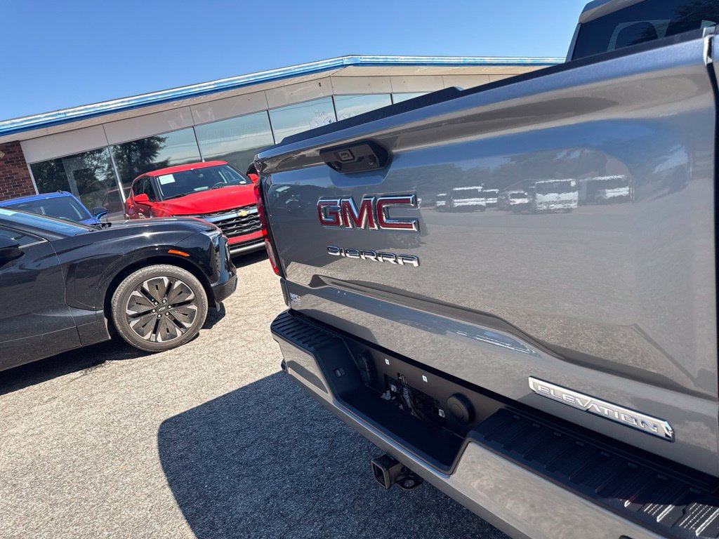 Used 2025 GMC Sierra 1500 Elevation AWD/4WD image 34